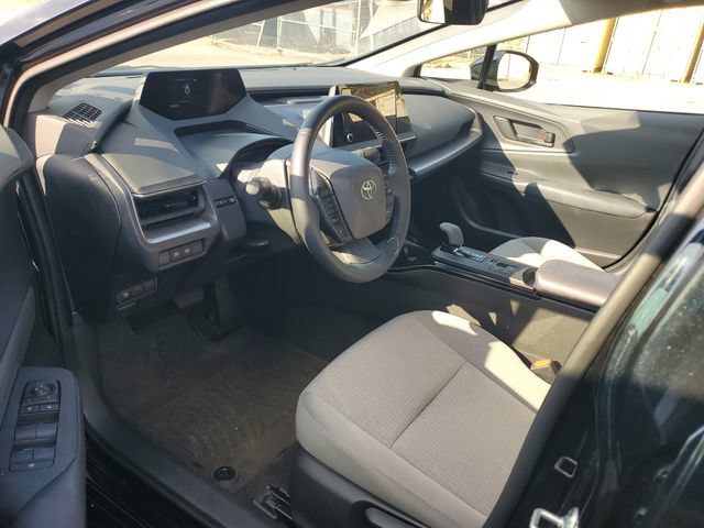 Used 2024 Toyota Prius LE FWD image 7