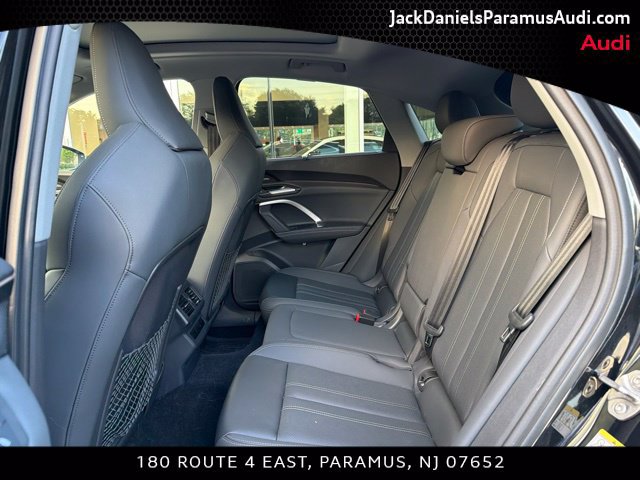 Certified 2025 Audi Q5 Premium Plus w/ Premium Plus AWD/4WD image 14