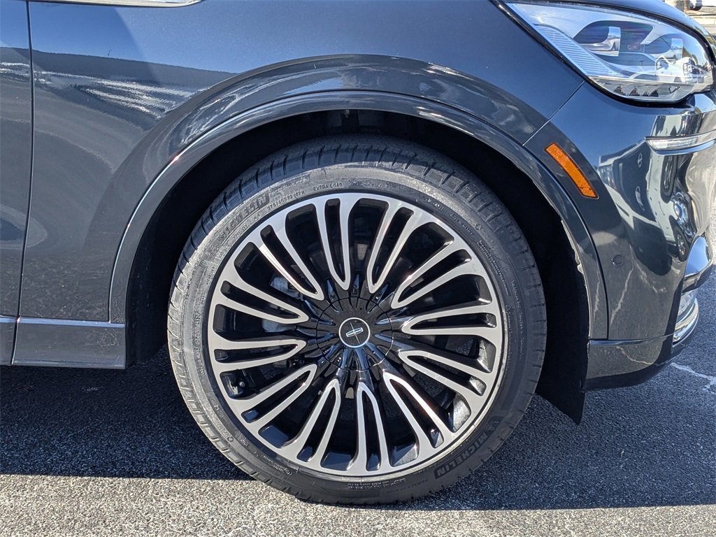 Used 2020 Lincoln Aviator Black Label w/ Dynamic Handling Package image 12