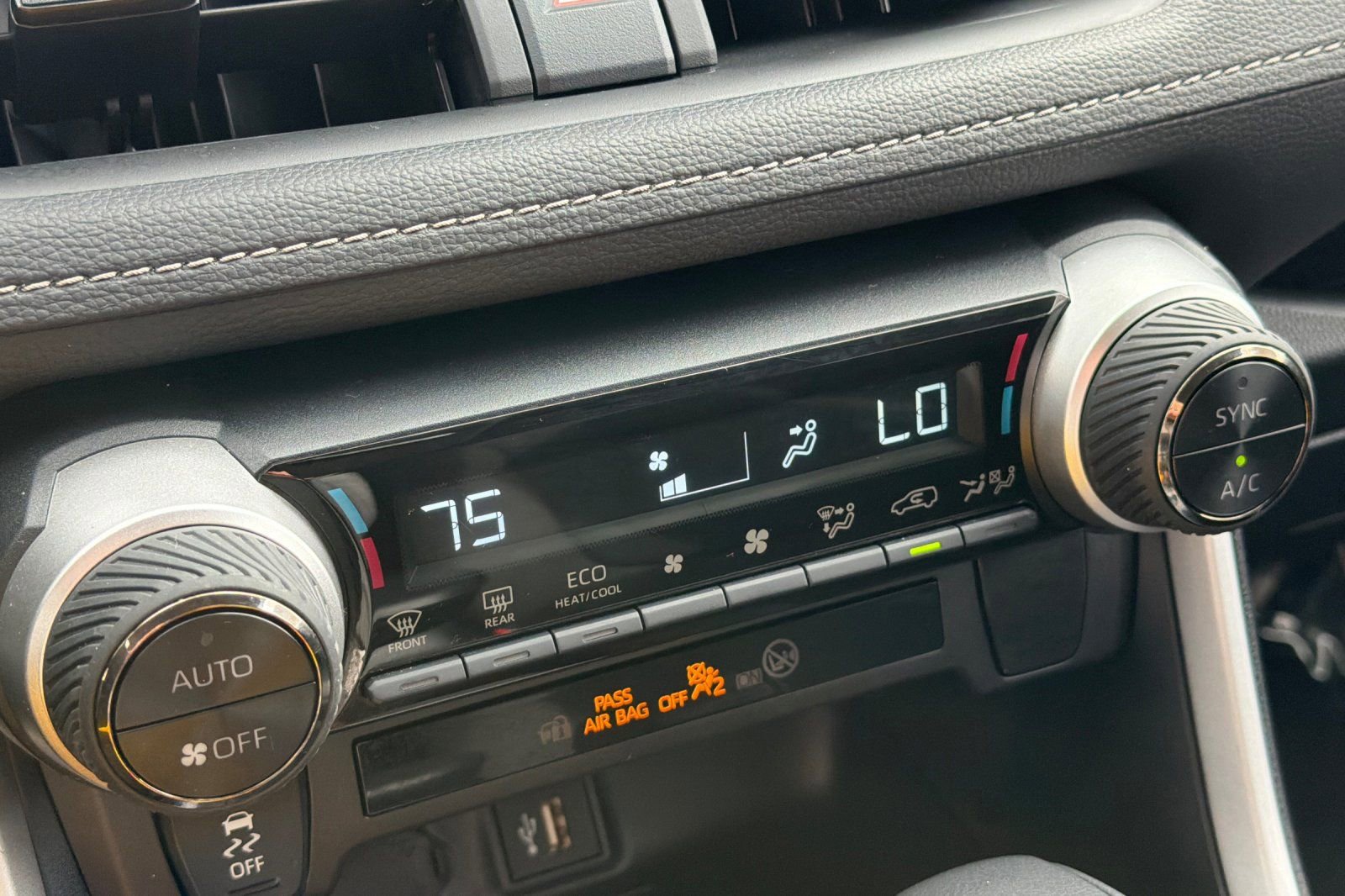 Certified 2025 Toyota RAV4 XLE image 24