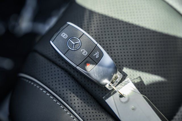 New 2026 Mercedes-Benz GLE 450 4MATIC image 43