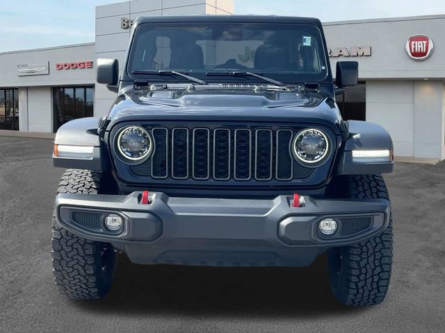 Used 2024 Jeep Wrangler Unlimited Rubicon AWD/4WD image 2