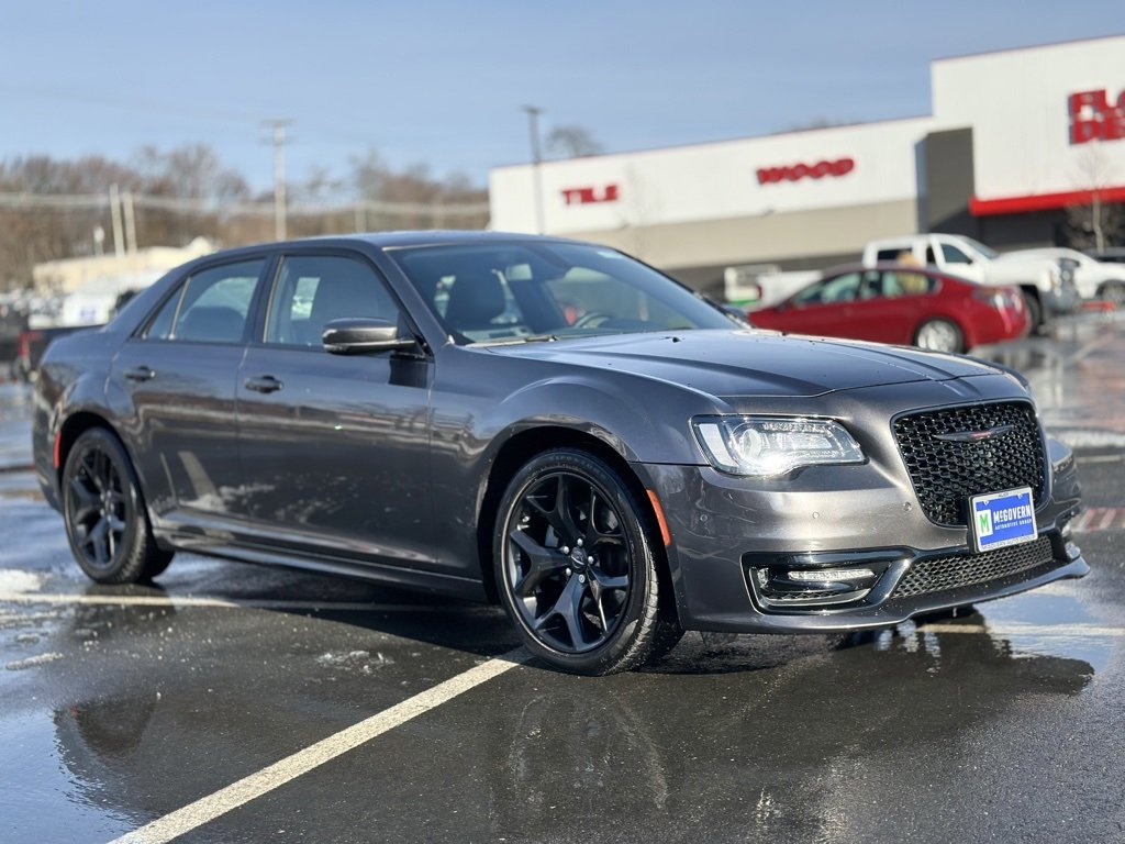 Used 2022 Chrysler 300 S image 9