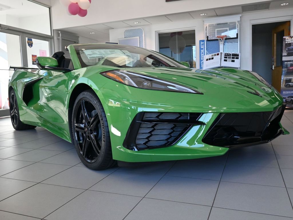 New 2026 Chevrolet Corvette Stingray Convertible w/ 1LT video 2