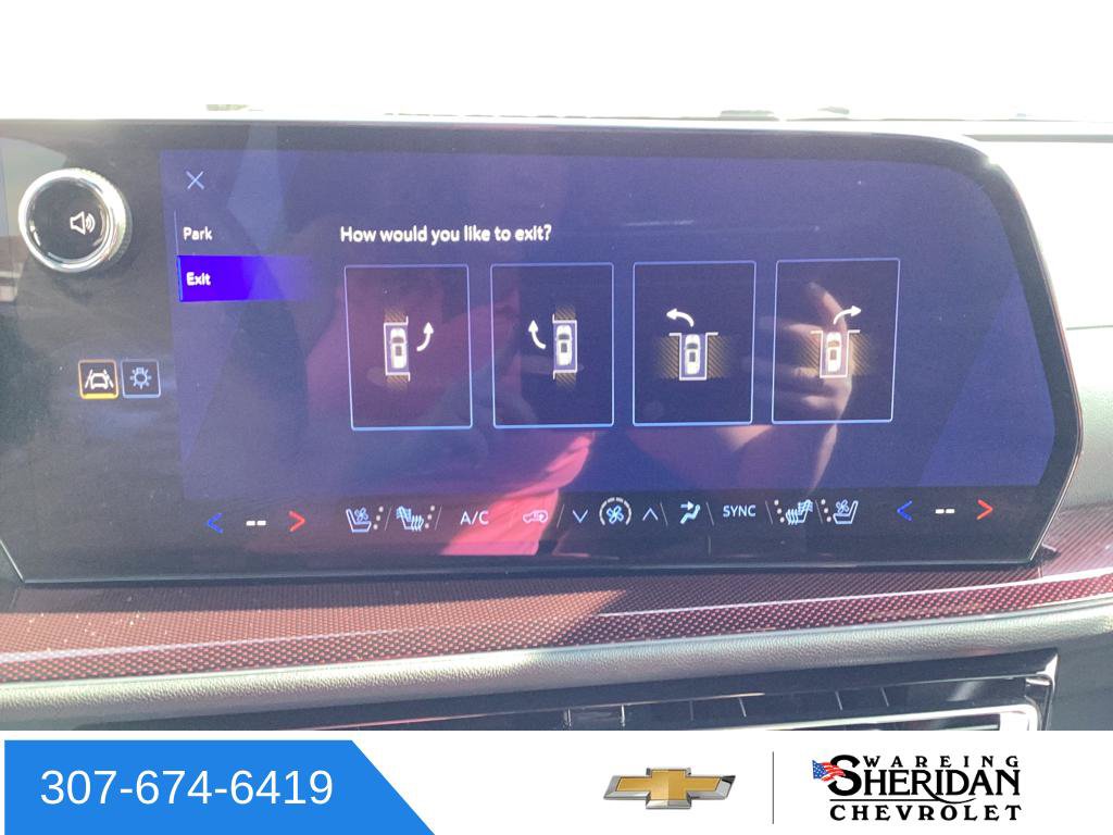 Used 2026 Chevrolet Traverse RS AWD/4WD image 12