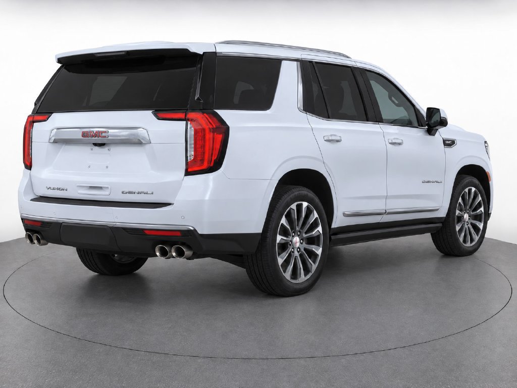 Used 2021 GMC Yukon Denali w/ Denali Premium Package AWD/4WD image 4