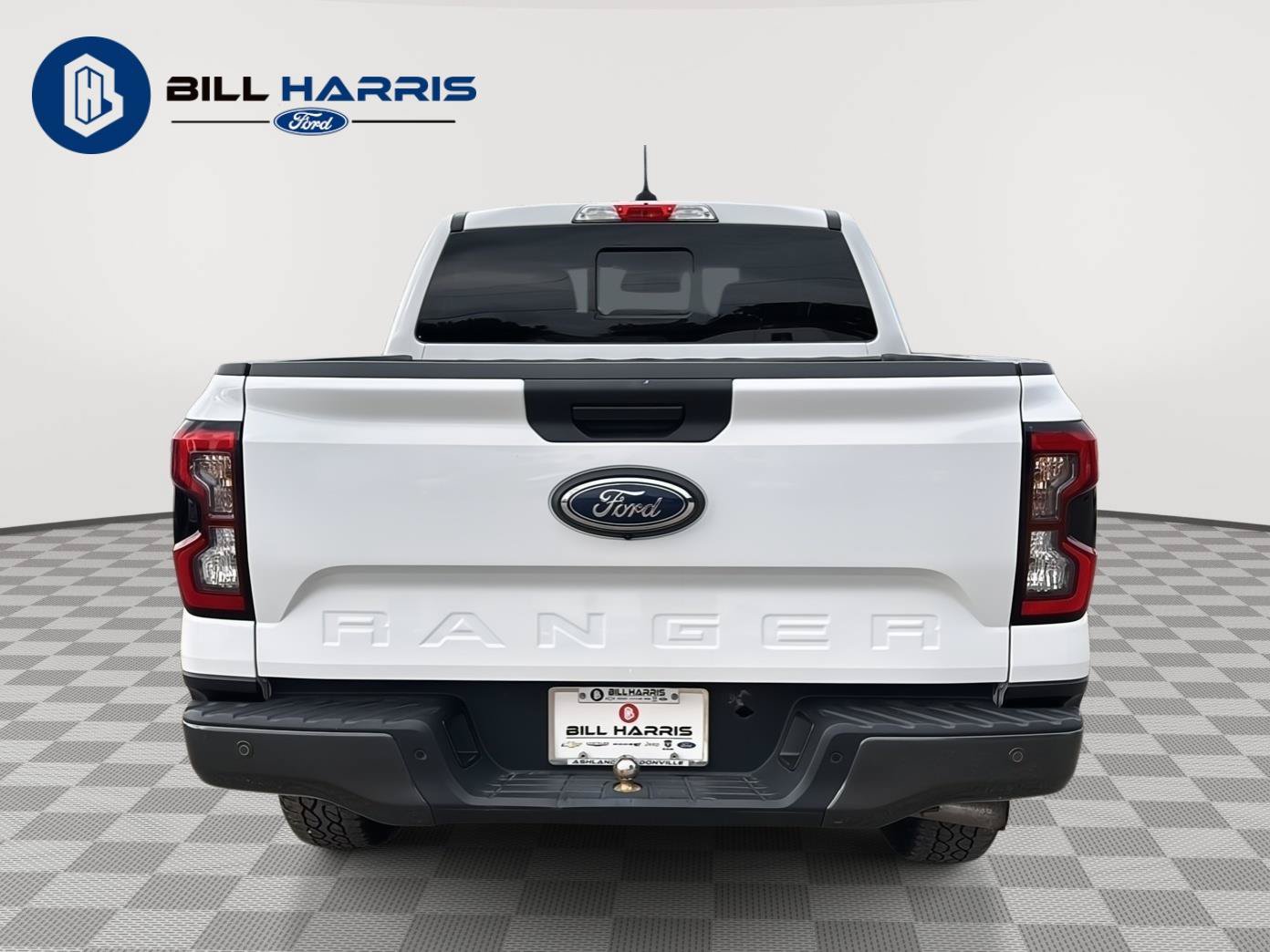 Used 2024 Ford Ranger XLT w/ Equipment Group 301A High AWD/4WD image 8