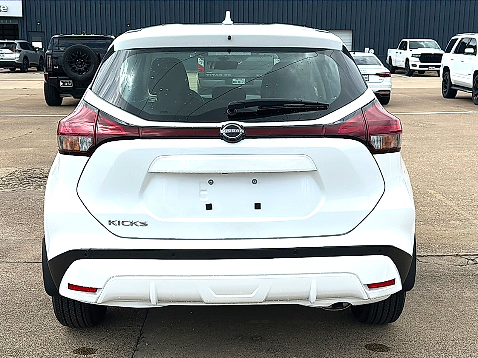 Certified 2025 Nissan Kicks Play S w/ Interior Electronics Package image 7