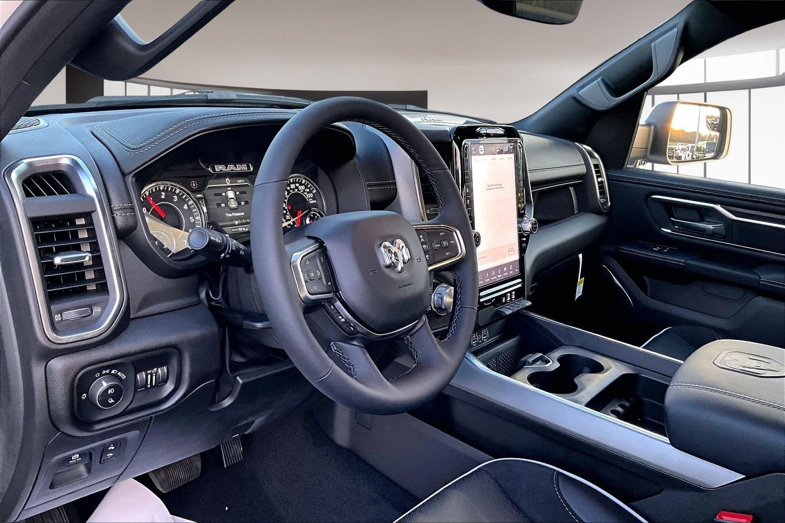 New 2025 RAM 1500 Laramie AWD/4WD image 7