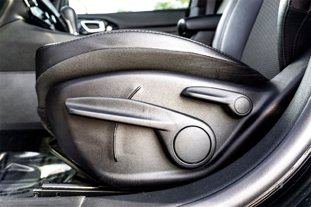 New 2025 Jeep Compass Latitude w/ Altitude Special Edition image 12