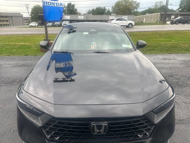 Used 2024 Honda Accord Sport image 4