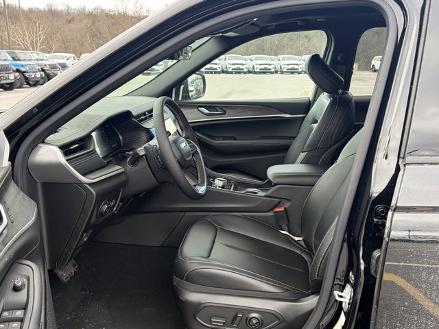 New 2026 Jeep Grand Cherokee Limited w/ Limited Altitude Package image 15