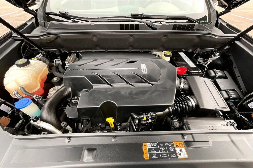 Used 2016 Lincoln MKX Reserve w/ Climate Package image 9