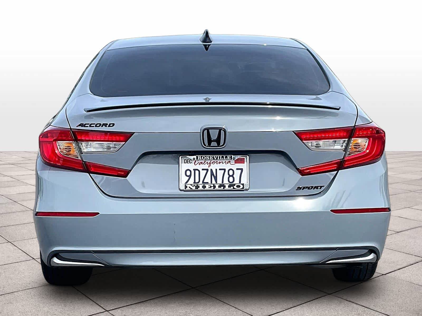 Used 2022 Honda Accord Sport image 6