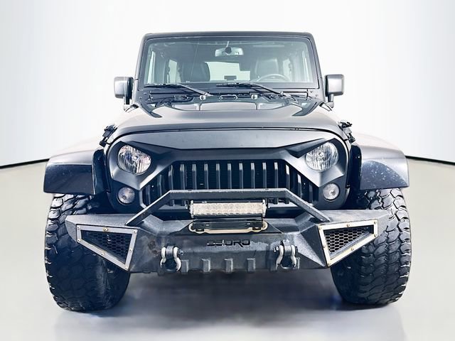 Used 2015 Jeep Wrangler Unlimited Sahara image 4