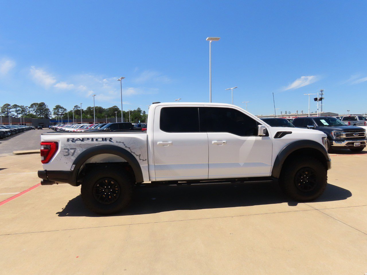 Certified 2023 Ford F150 Raptor w/ Raptor 37 Performance Package image 8