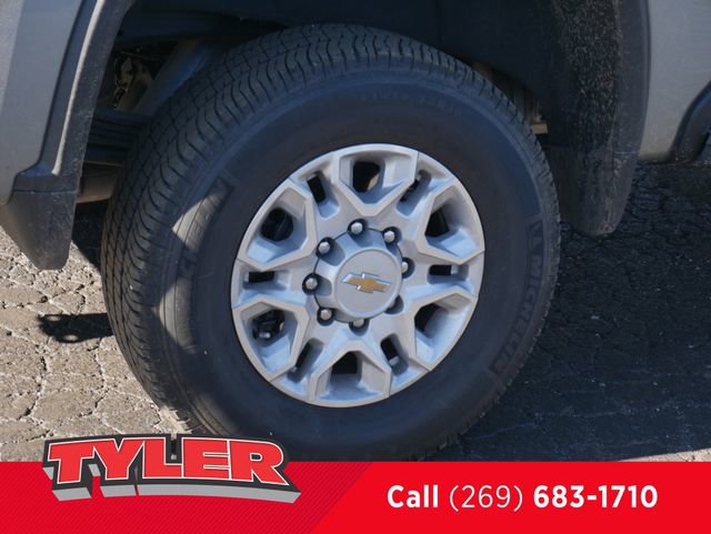 Used 2025 Chevrolet Silverado 2500 LT w/ All Star Edition image 39