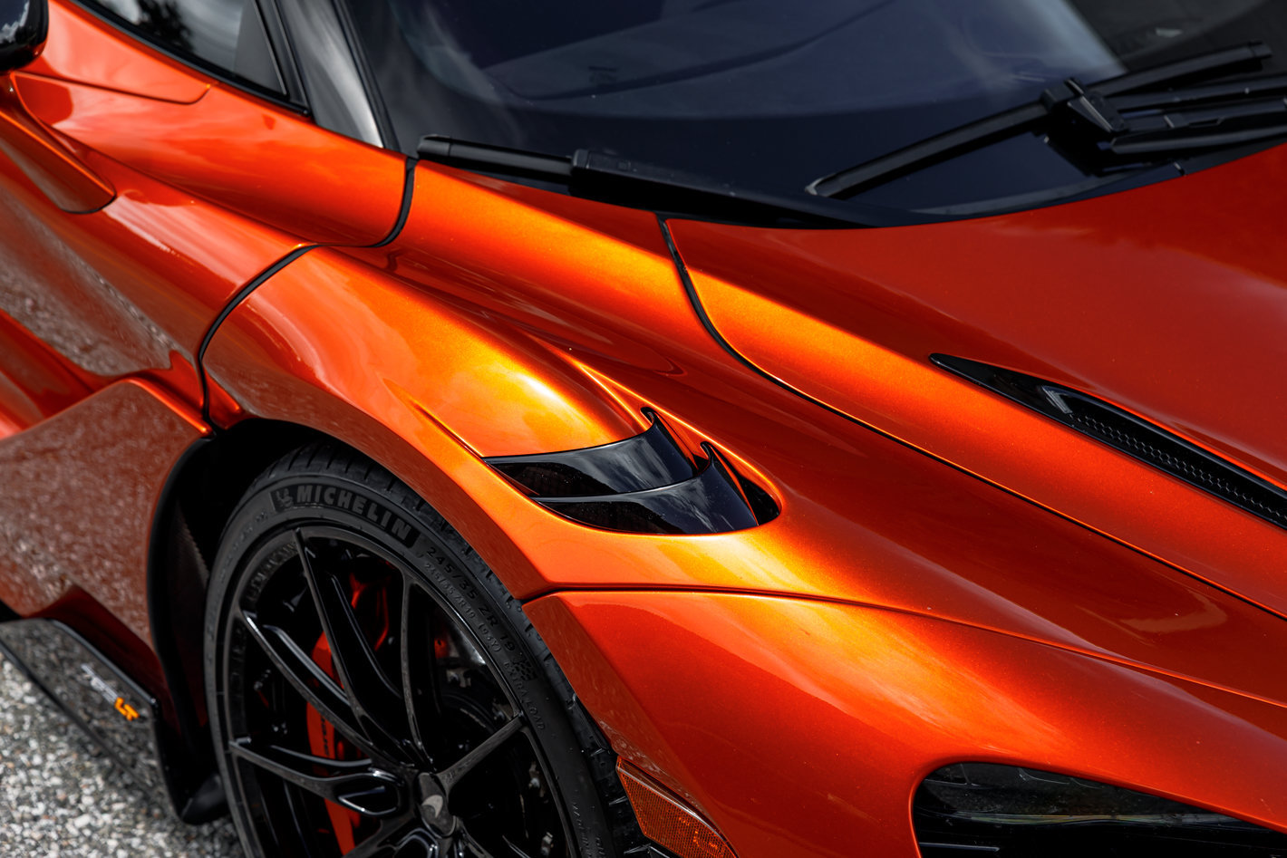 Used 2021 McLaren 765LT RWD image 20