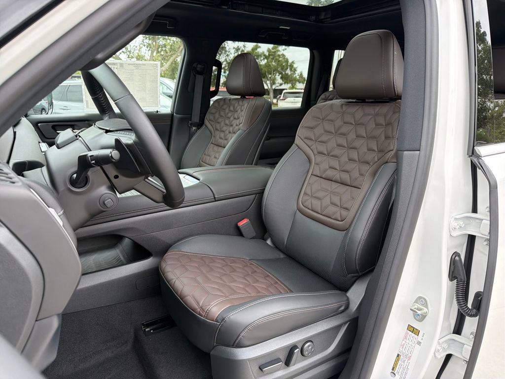 New 2026 Nissan Armada Platinum RWD image 30