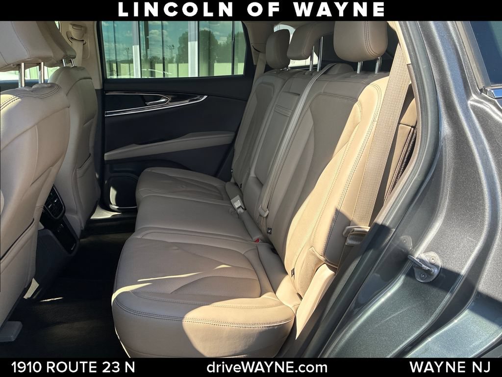 Certified 2022 Lincoln Nautilus Reserve AWD/4WD image 23