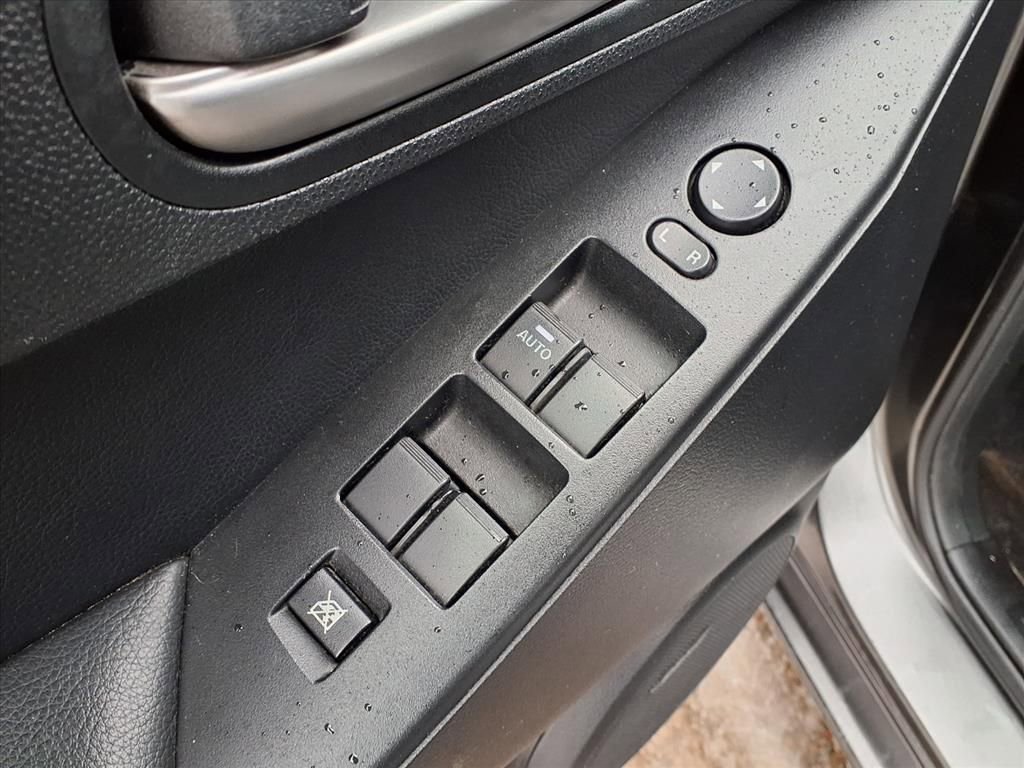 Used 2012 MAZDA MAZDA3 i Grand Touring image 13