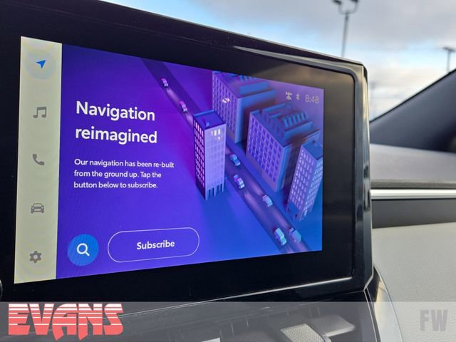 Used 2023 Toyota Corolla SE w/ SE Package image 7