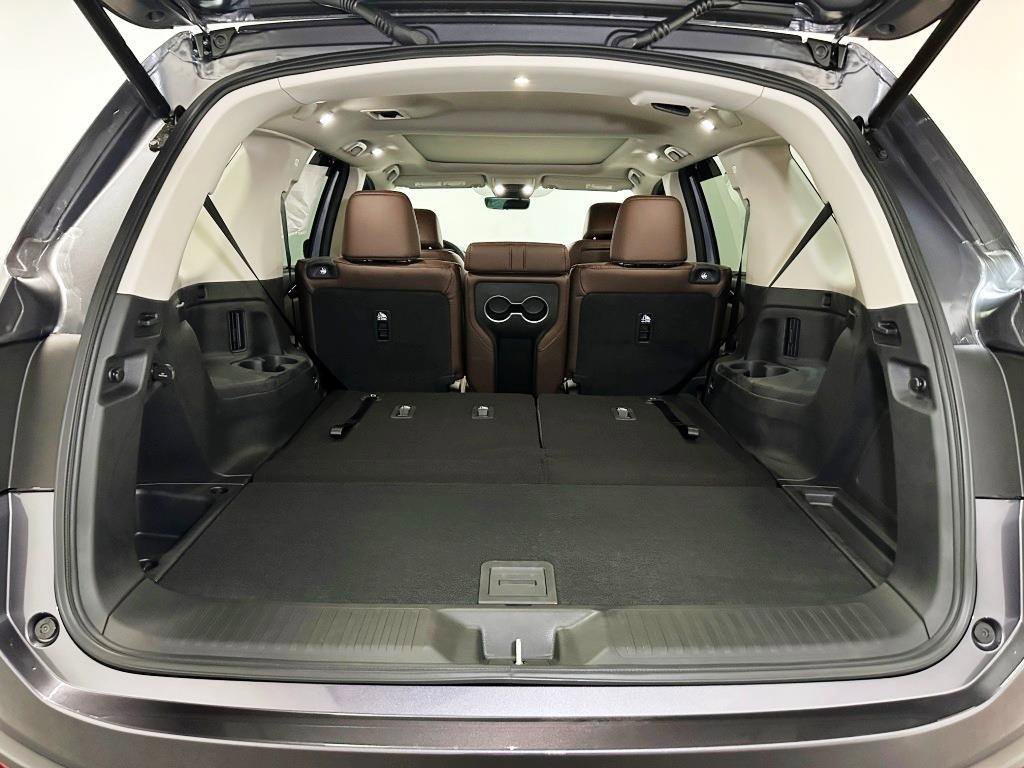 New 2025 Honda Pilot Elite image 24