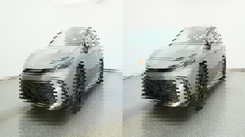 New 2026 Toyota Camry SE FWD image 32