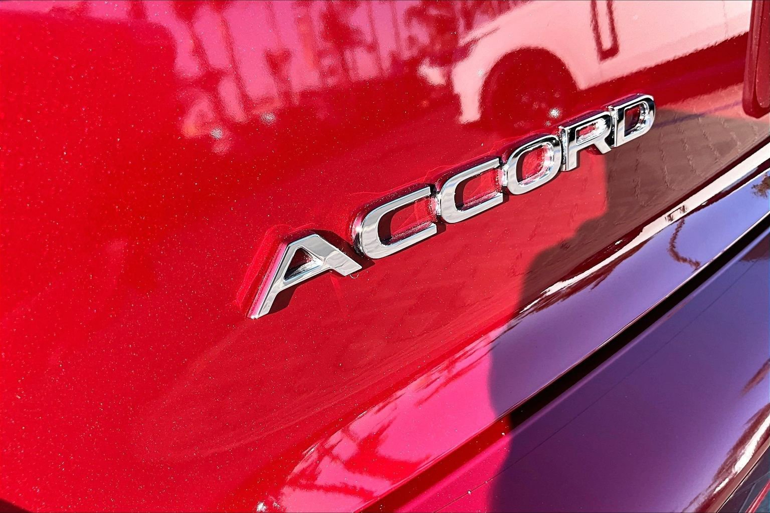 Used 2023 Honda Accord EX image 8