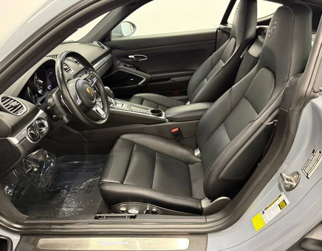 Used 2024 Porsche 718 Cayman image 28