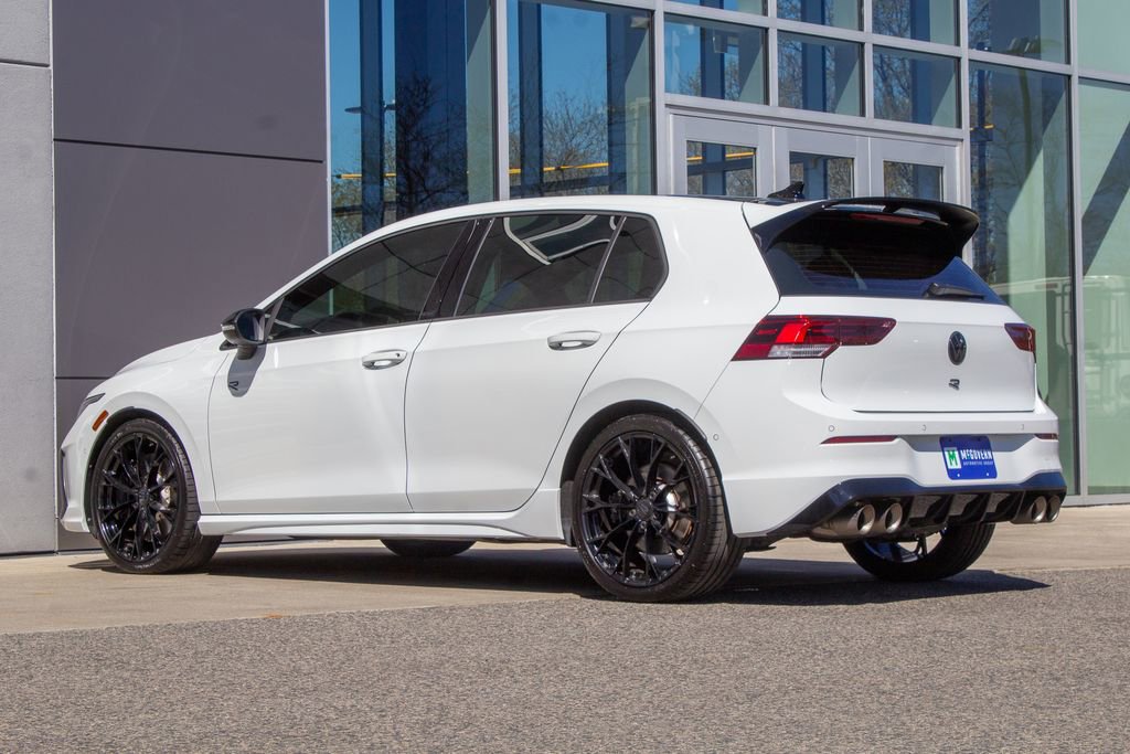 Used 2025 Volkswagen Golf R AWD/4WD image 8