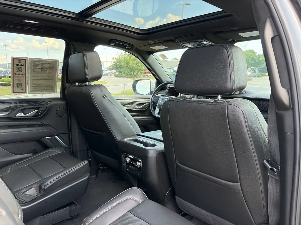 Used 2023 GMC Yukon Denali AWD/4WD image 38