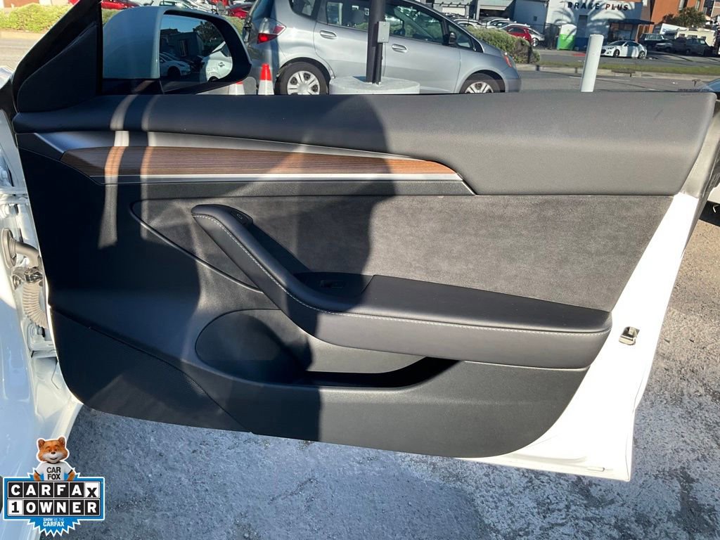 Used 2023 Tesla Model 3 Standard Range image 67