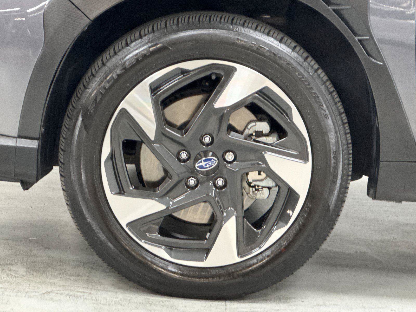 Used 2024 Subaru Crosstrek 2.5i Limited AWD/4WD image 25