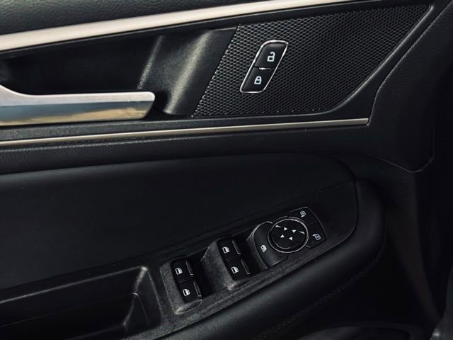 Used 2022 Ford Edge SEL w/ Convenience Package image 14