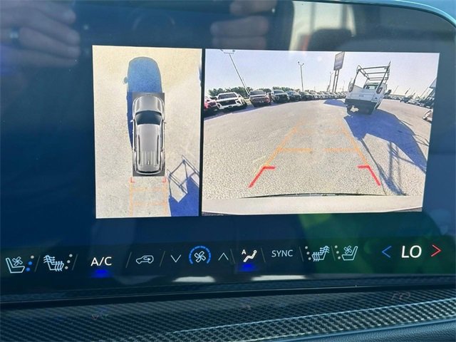 New 2026 Chevrolet Traverse High Country w/ LPO, Floor Liner Package image 17