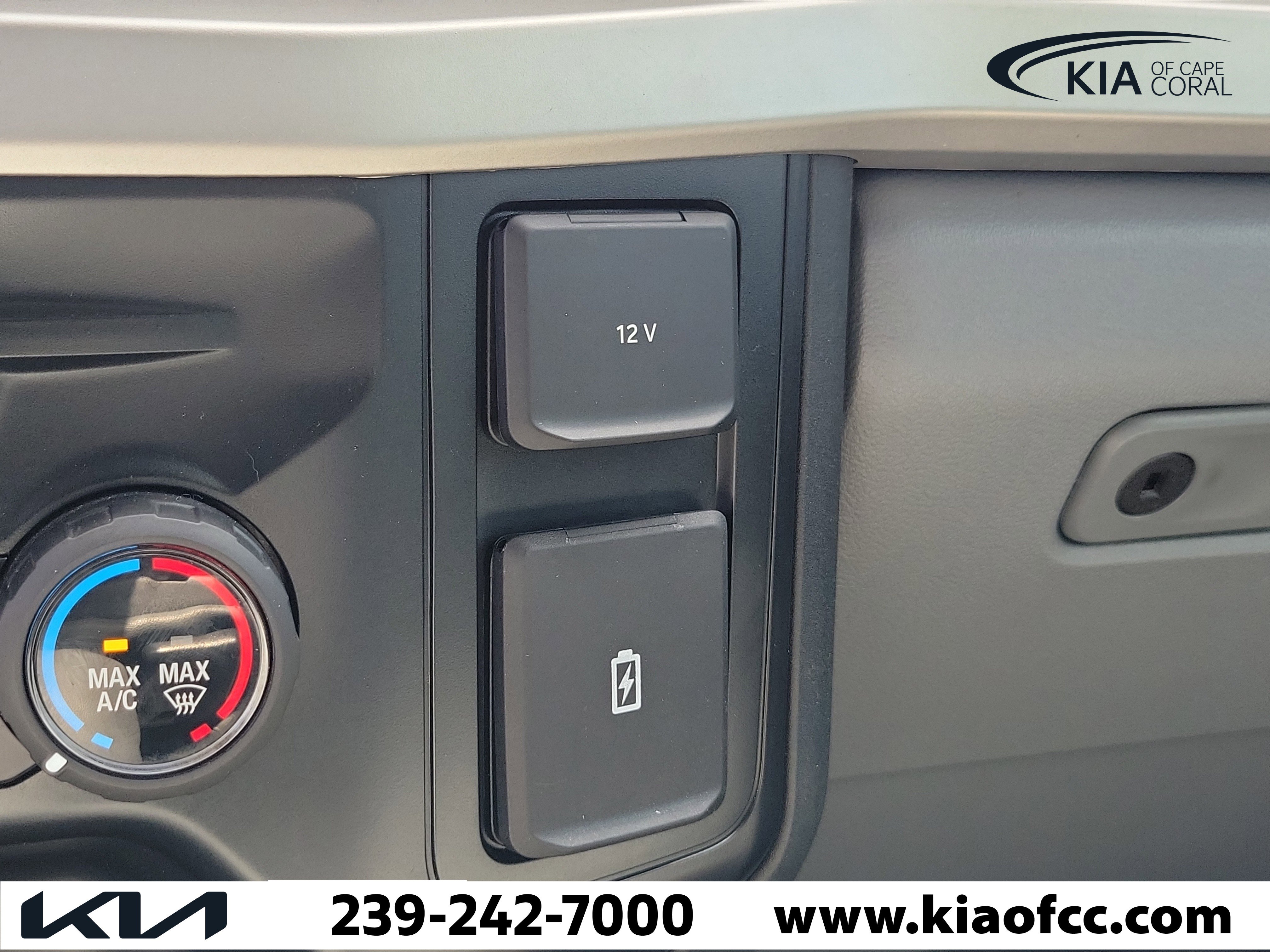 Used 2025 Ford F250 XL AWD/4WD image 30
