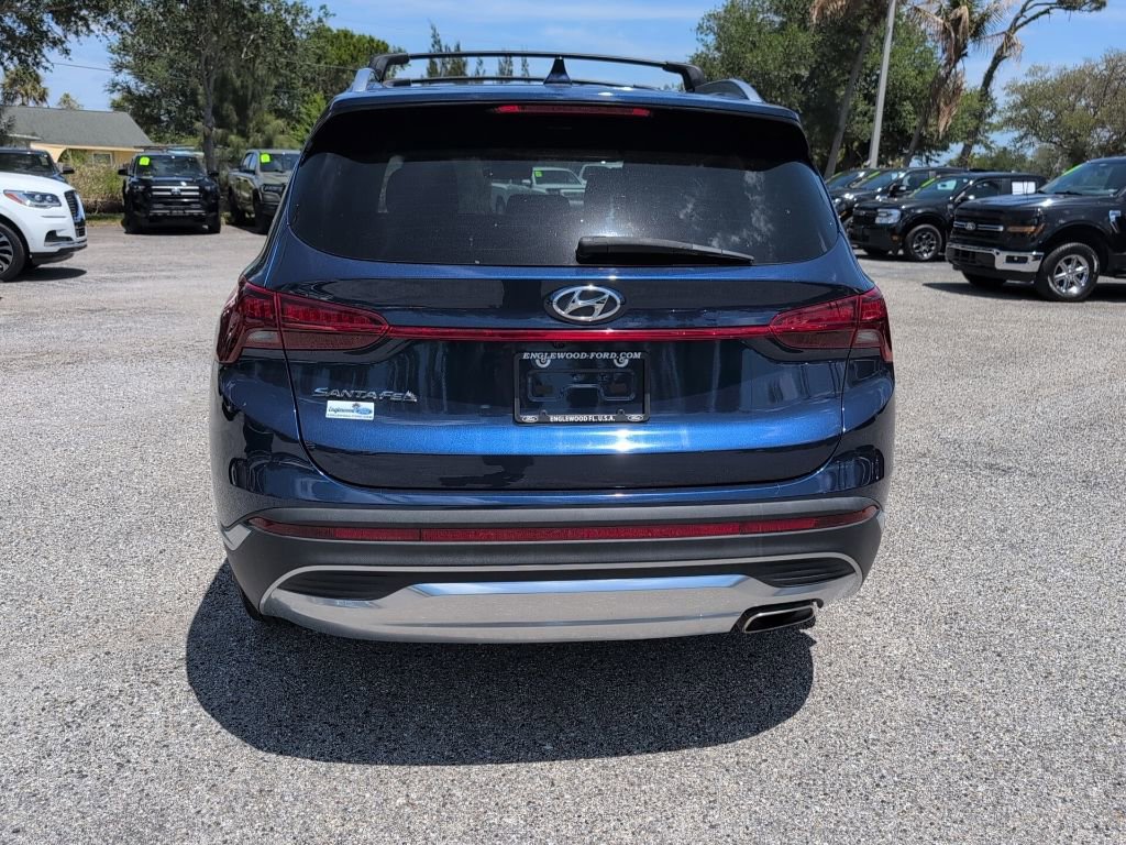Used 2022 Hyundai Santa Fe SEL w/ Cargo Package image 4