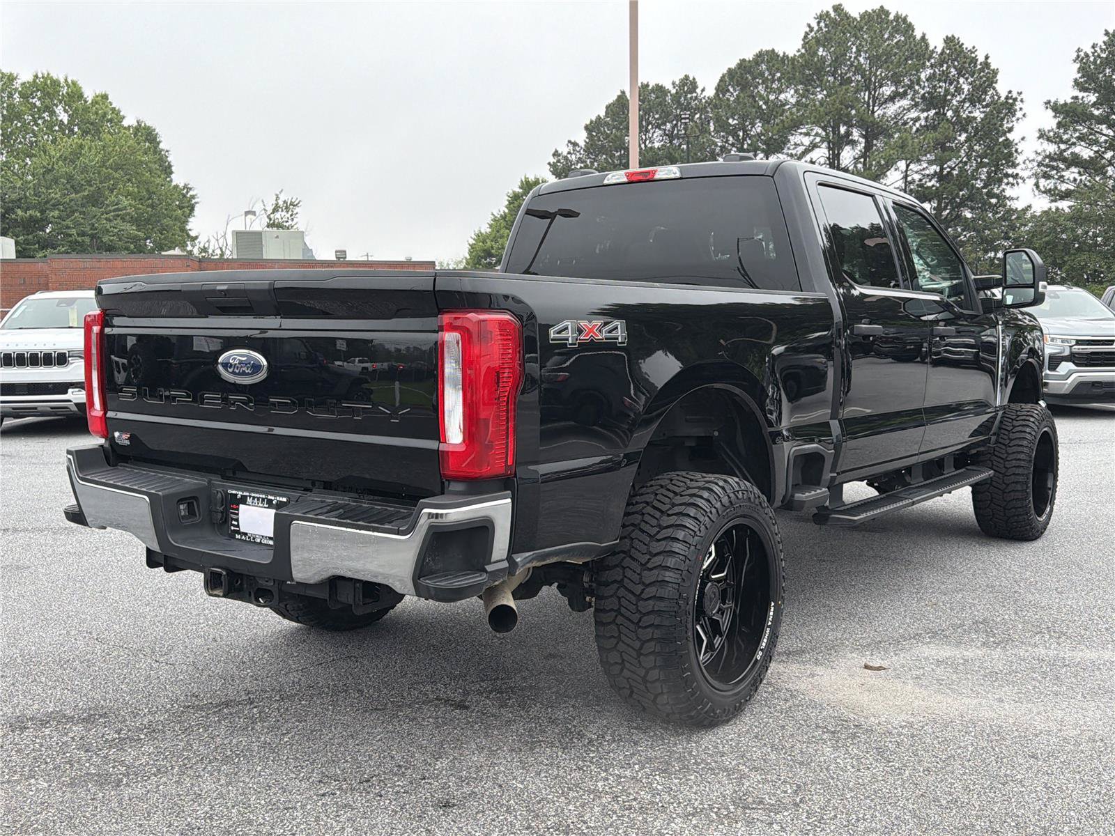 Used 2025 Ford F250 XLT AWD/4WD image 5