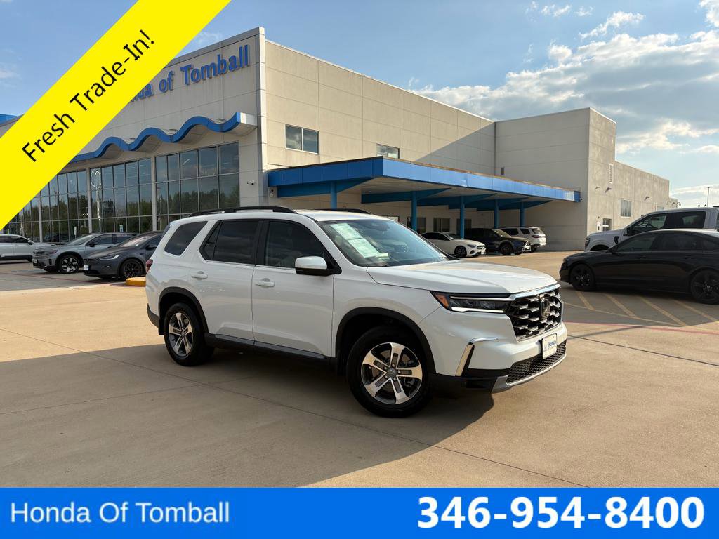 Certified 2025 Honda Pilot EX-L image 1
