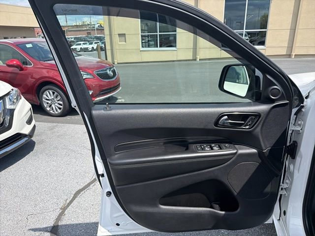 Used 2022 Dodge Durango GT image 11