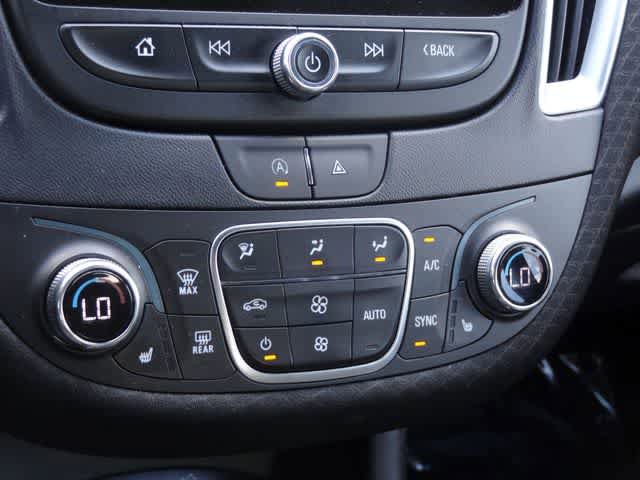 Used 2024 Chevrolet Malibu LT image 29