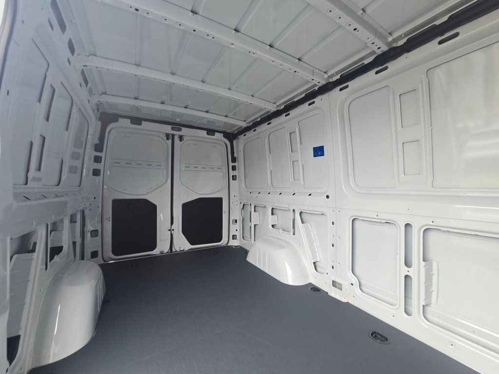 New 2026 Mercedes-Benz Sprinter 2500 image 17