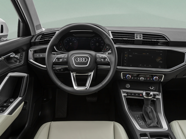 Used 2022 Audi Q3 2.0T Premium Plus w/ Premium Plus Package AWD/4WD image 45