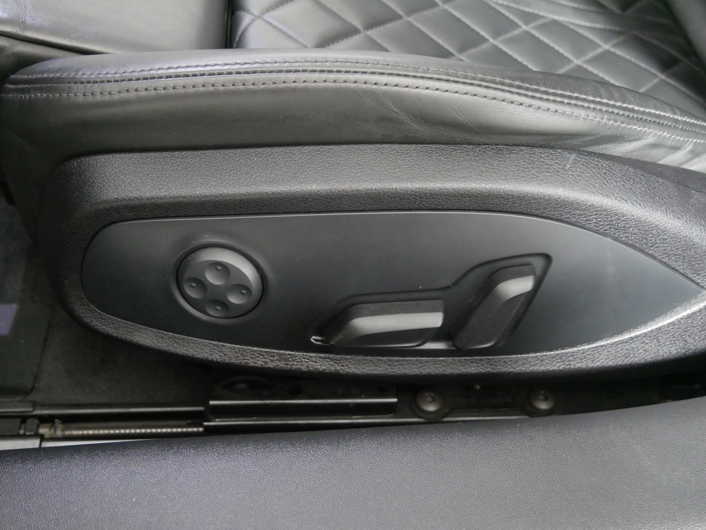 Used 2016 Audi TT 2.0T image 32