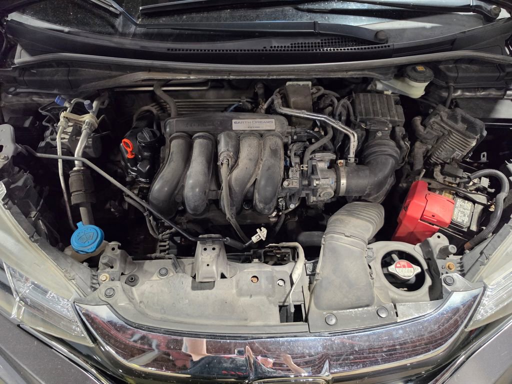 Used 2018 Honda Fit EX image 9