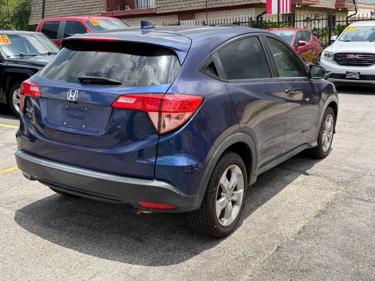 Used 2016 Honda HR-V LX image 6