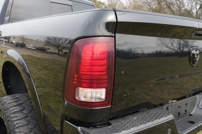 Used 2014 RAM 3500 Laramie w/ Convenience Group image 25