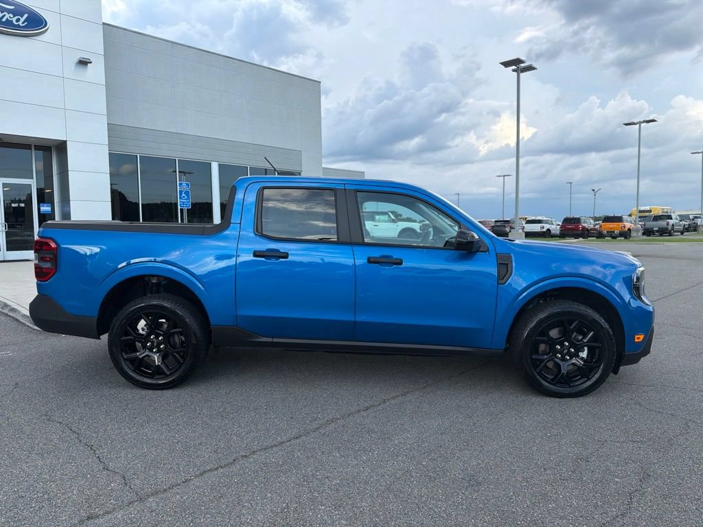 New 2026 Ford Maverick XLT w/ Equipment Group 301A AWD/4WD image 2