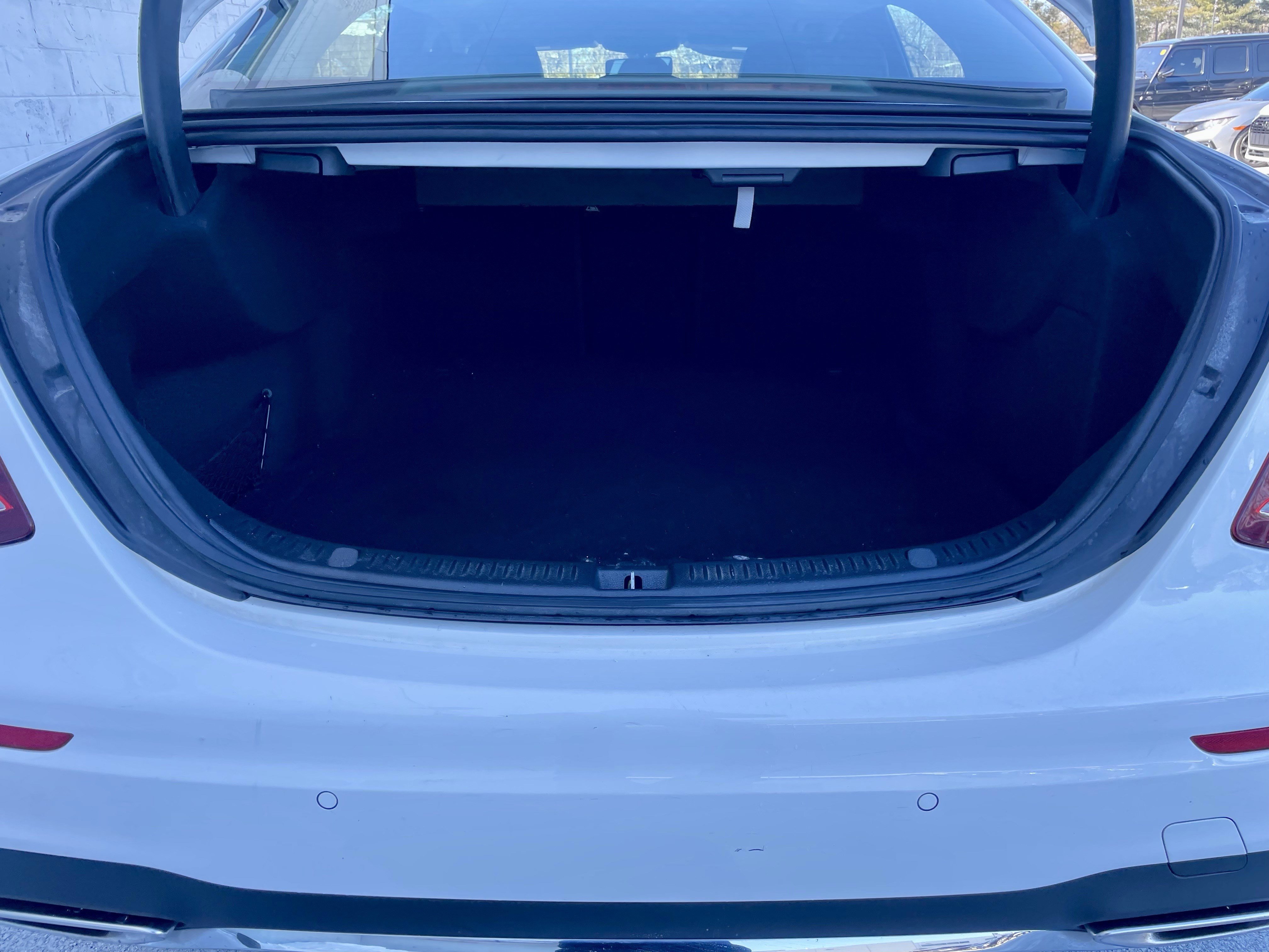 Used 2020 Mercedes-Benz E 350 4MATIC Sedan image 35